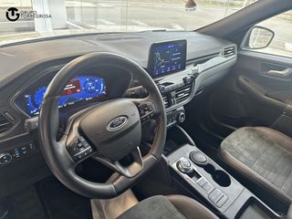 Ford Kuga ST-Line 2.5 Duratec FHEV 140kW Auto