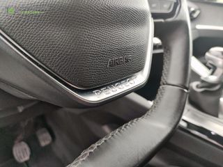 Peugeot 3008 1.2 PURETECH 96KW (130CV) ALLURE S&S