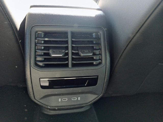 SEAT Leon SP 1.5 eTSI 110kW DSG S&S FR Spec Ed Vis