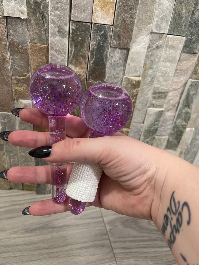 2 sfere massaggianti viso glitter viola
