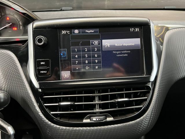 PEUGEOT 2008 Active 1.2L PureTech 82