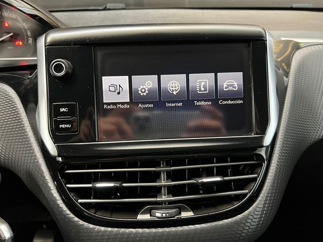 PEUGEOT 2008 Active 1.2L PureTech 82