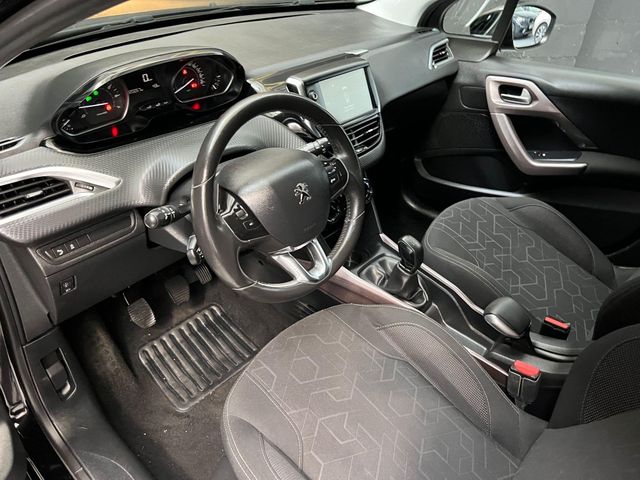 PEUGEOT 2008 Active 1.2L PureTech 82