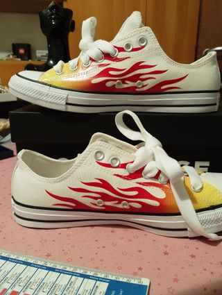 Converse All Star Scarpe con Fiamme