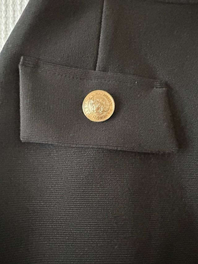 Vestido Bandage Negro T-S con Botones Dorados