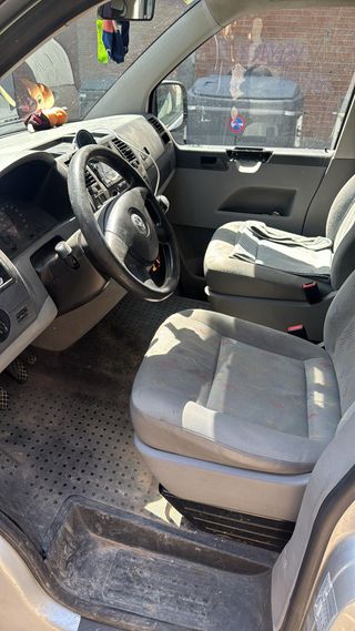 Volkswagen Transporter T5 2008