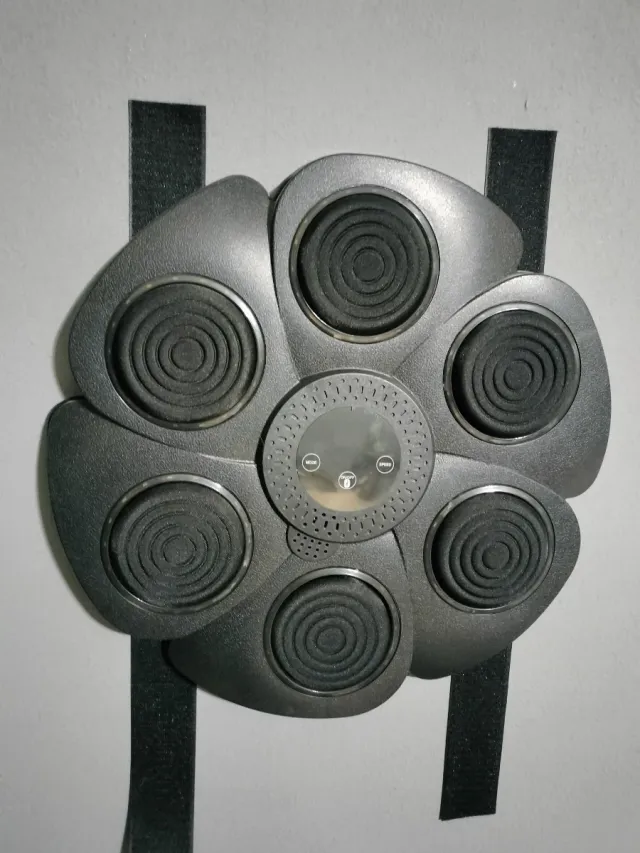 Macchina Boxe Musicale Tirapugni Allenamento