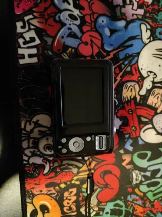 Samsung ES28 Fotocamera Digitale Nera