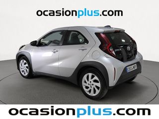 Toyota Aygo X Cross 1.0 VVT-I Play 53 kW (72 CV)