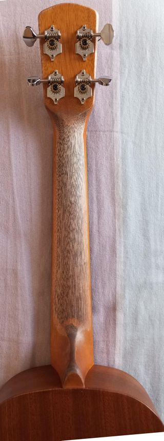 Ukelele tenor Mahimahi 7M