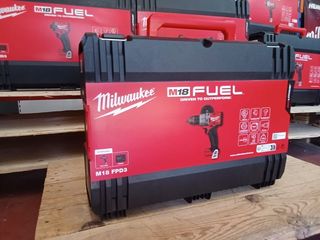 Milwaukee M18 FPD3 - Taladro percutor 158Nm