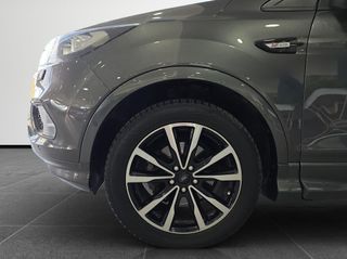 Ford Kuga 1.5 EcoBoost 120cv 4x2 ST-Line