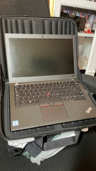 Portátil Lenovo Thinkpad X270