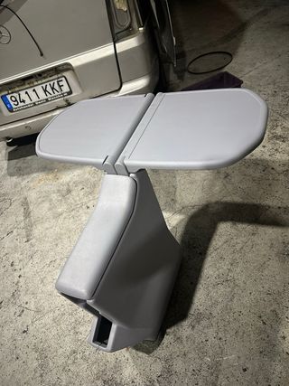 Mesa original Mercedes Vito/Clase V W638