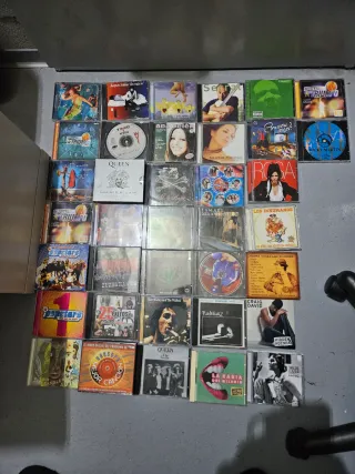CDs: Bizkit, Bob Marley, Queen
