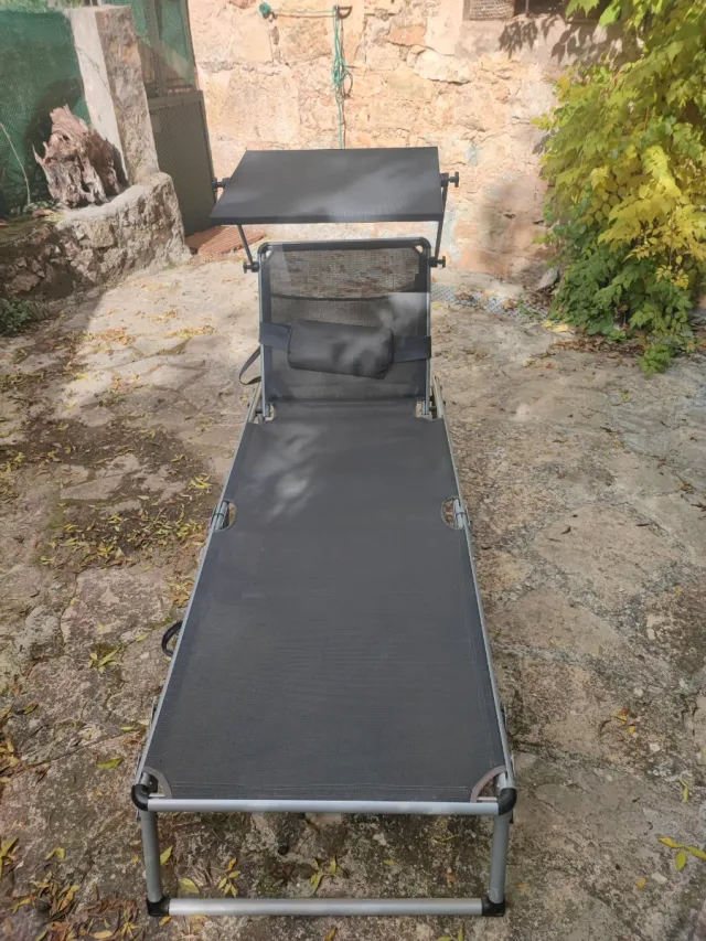 Tumbona plegable con parasol