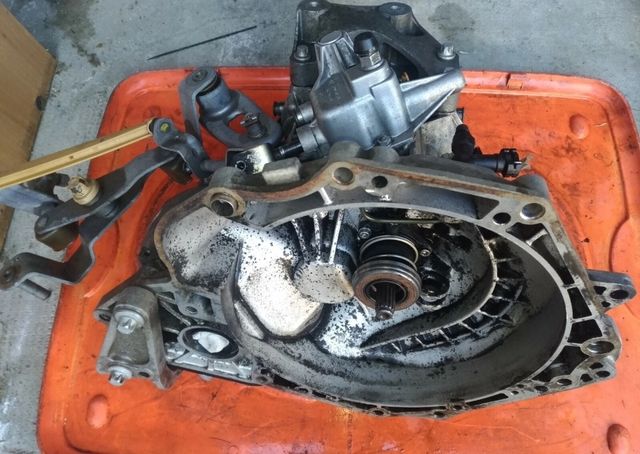 Cambio manuale 5 rapporti Opel CorsaD1.2