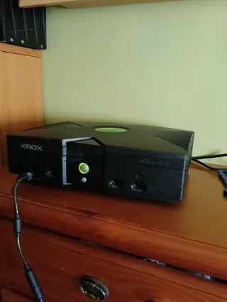Consola Xbox Clásica Negra Solo venta en mano