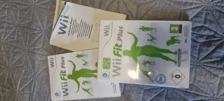 Nintendo Wii Fit Plus + Juego