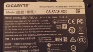 Mini PC GIGABYTE™ Ultra Compacte GB-BACE-3000
