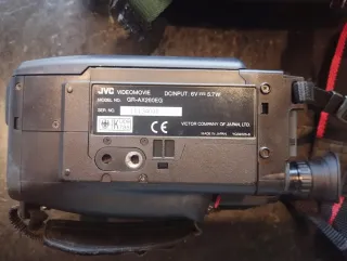 Videocámara JVC Compact VHS 14x Zoom