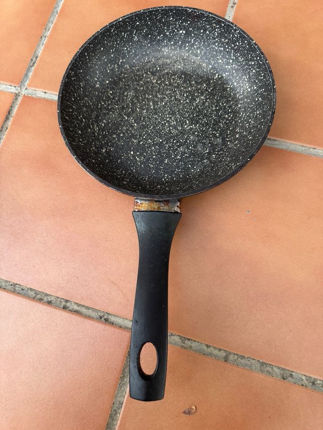 Sartén aluminio antiadherente 24 cm