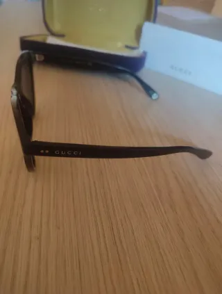 Gafas de sol Gucci negras