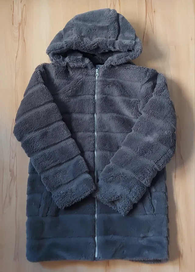 Primark Abrigo pelo capucha Talla 11-12