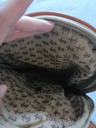 Mochila de piel trenzada