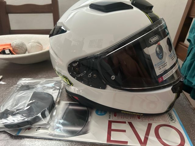 Shoei NXR2 Casco Integrale Giallo/Bianco S