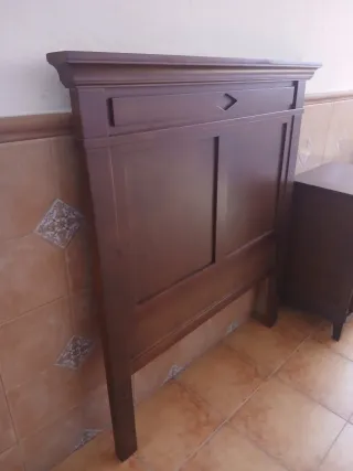Cabezal 90 cm y mesita de noche