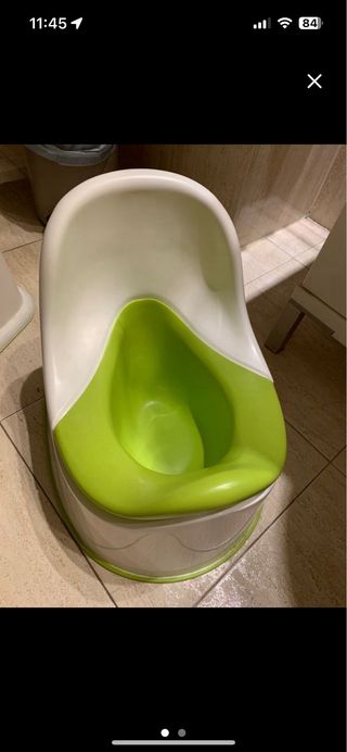 Trona Ikea Blanca y te regalo orinal Ikea