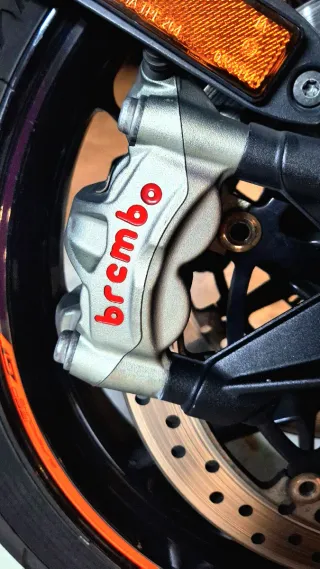 KTM 1290 Super Duke GT