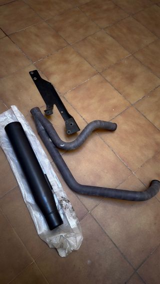 Escape Vance & Hines 2 en 1 Negro Harley Davidson