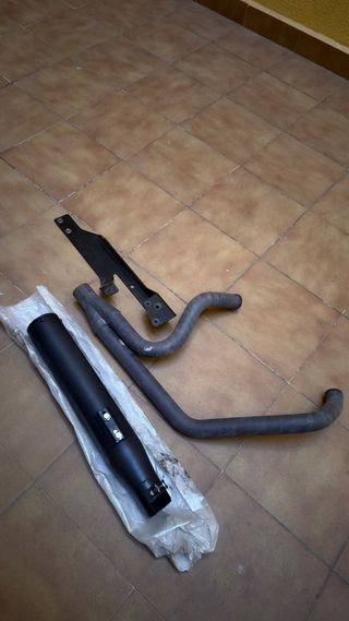 Escape Vance & Hines 2 en 1 Negro Harley Davidson