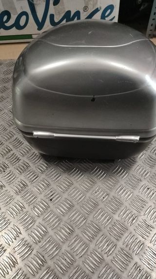 Baúl Givi Plateado