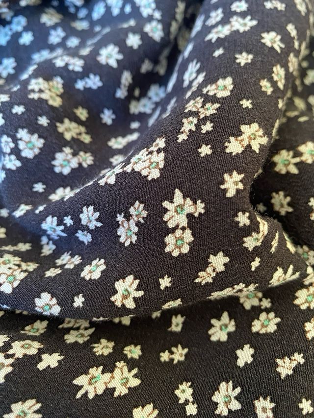 Falda corta estampada floral