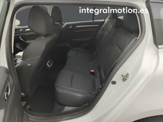 Renault Megane S.T. Intens Blue dCi 85 kW (115CV)