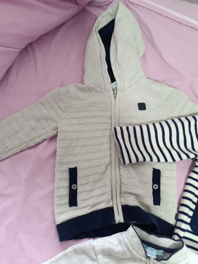 Lote 3 chaquetas/sudaderas bebé