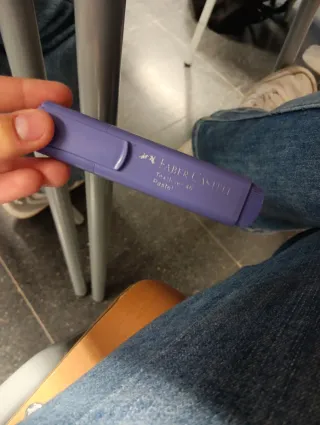 Subrayador Faber-Castell  de 
Gomariz robado