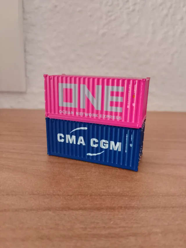 Lote 2 Contenedores escala N 1:160