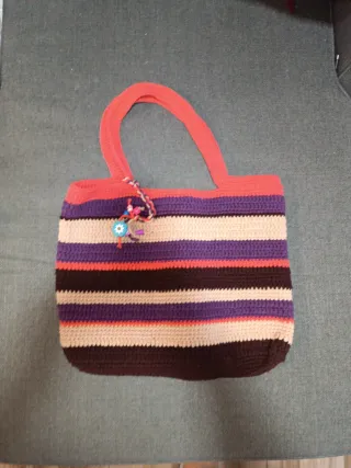 Bolso tejido a rayas