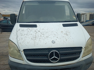 CAPO MERCEDES-BENZ SPRINTER II JAMES COOK (906) 6