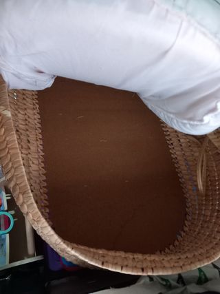 Moisés para bebé con osito bordado