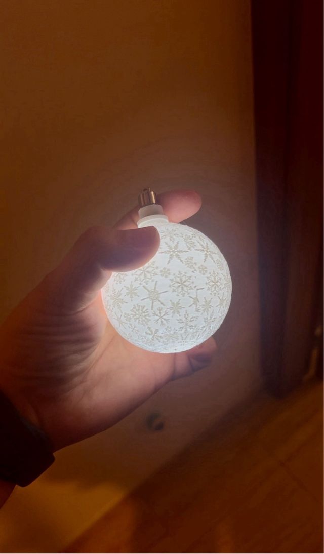 Bola de Navidad Personalizada con Luz