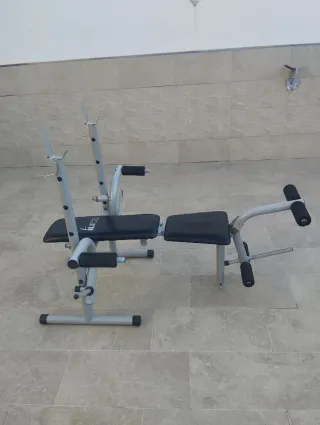 Banco de pesas con rack