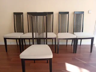Sillas de comedor Tonon beige/negras