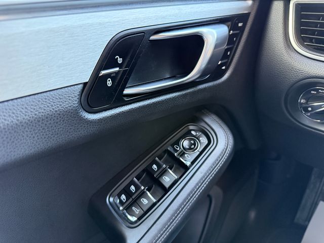 Porsche Macan GTS 2018