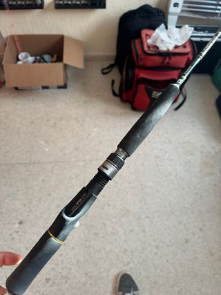 Caña de pescar Pioneer Altitude Jig Max 120gr