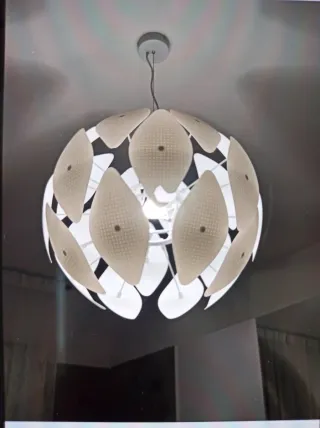 Lampadario moderno bianco
